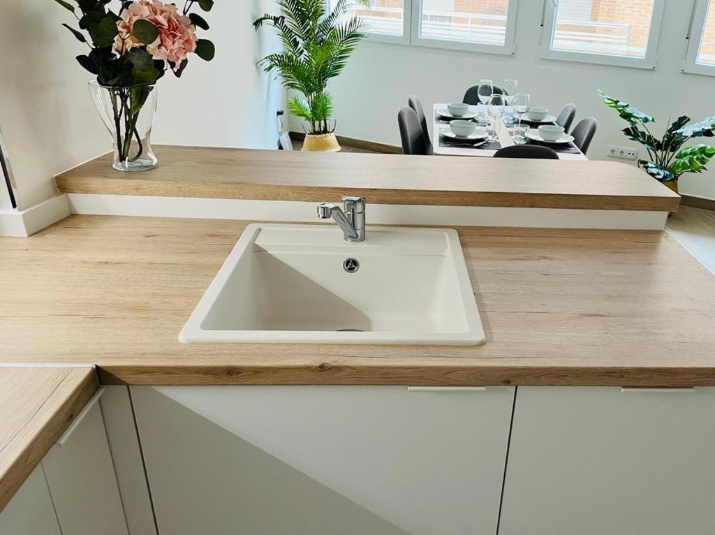 Apartamento Turístico Clavellinas IV Cáceres Exterior foto