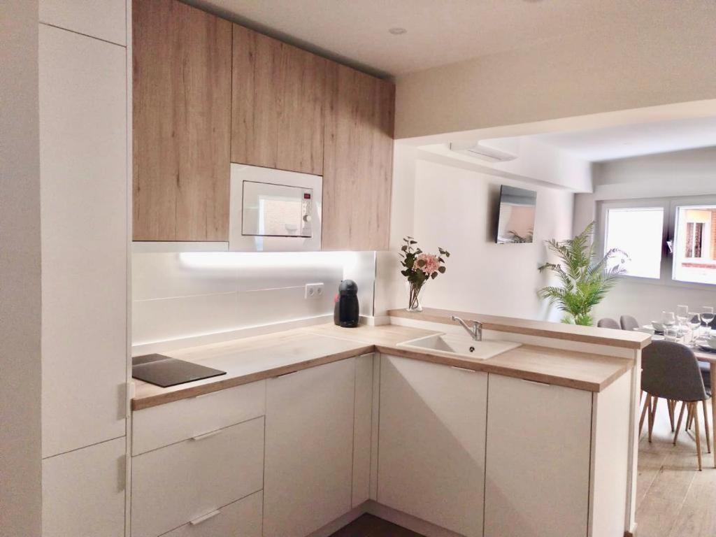 Apartamento Turístico Clavellinas IV Cáceres Exterior foto